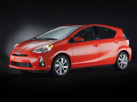TOYOTA PRIUS C 2014 JTDKDTB31E1084885 image